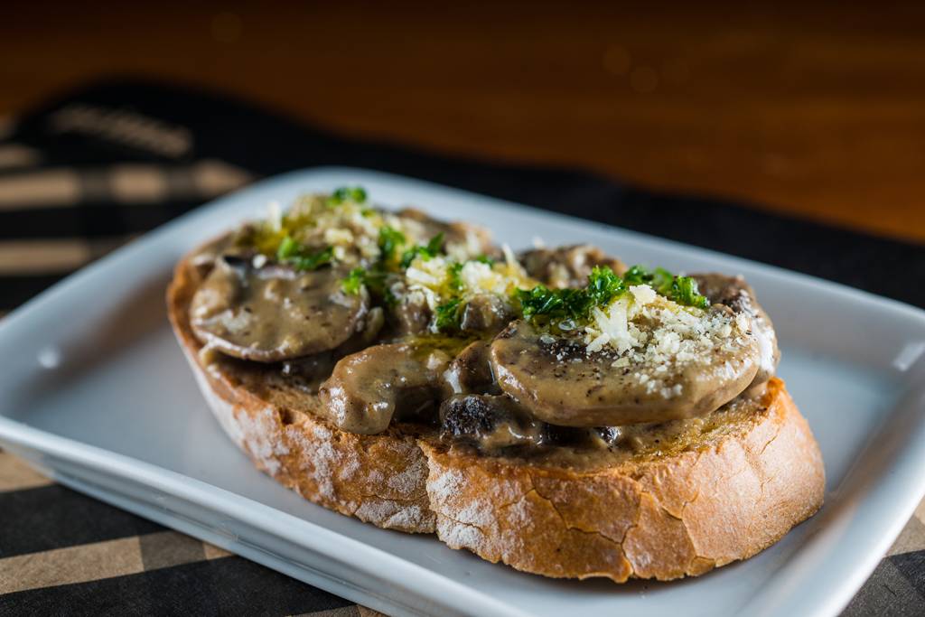 Três endereços com bruschettas saborosas