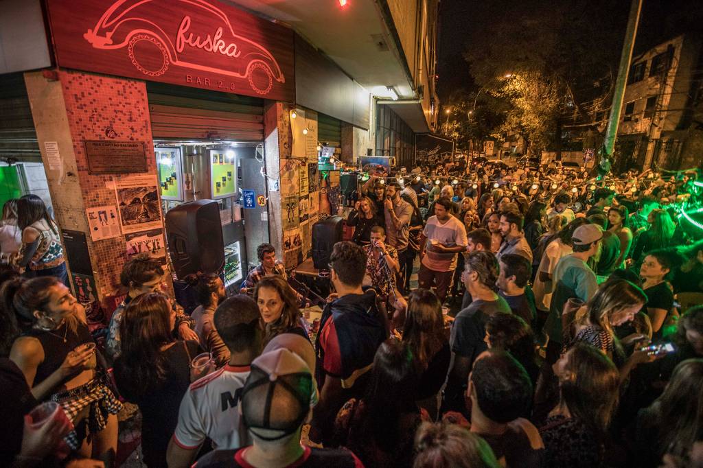 Por que prefeitura cassou alvará de bares como o Treme-Treme, em Botafogo