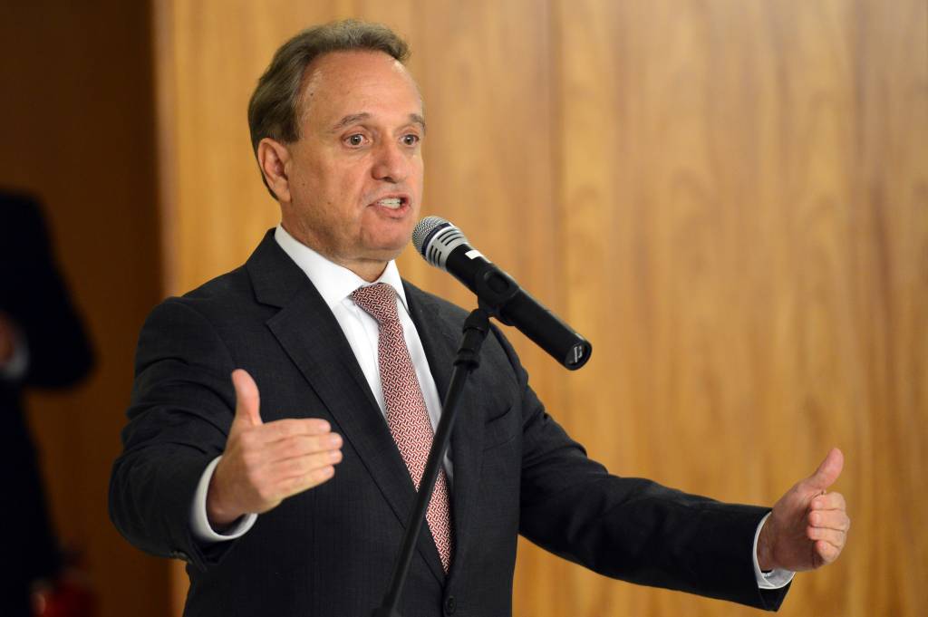 Coletiva sobre o acordo para recuperação do rio Doce Coletiva sobre o acordo para recuperação do rio Doce