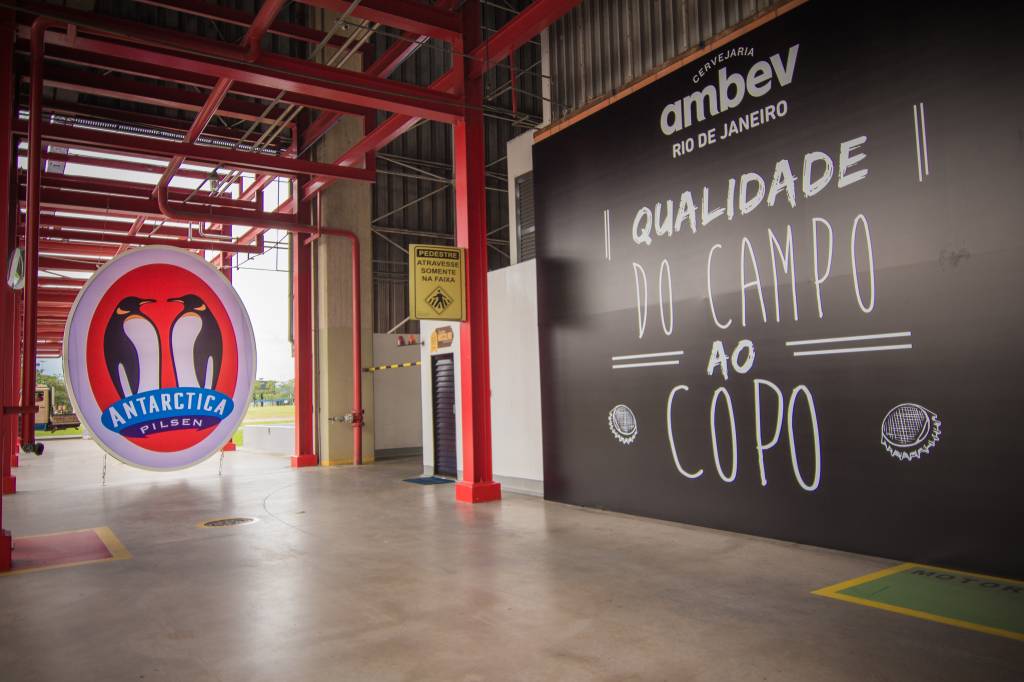 Ambev abre as portas de sua fábrica no Rio para visitação gratuita