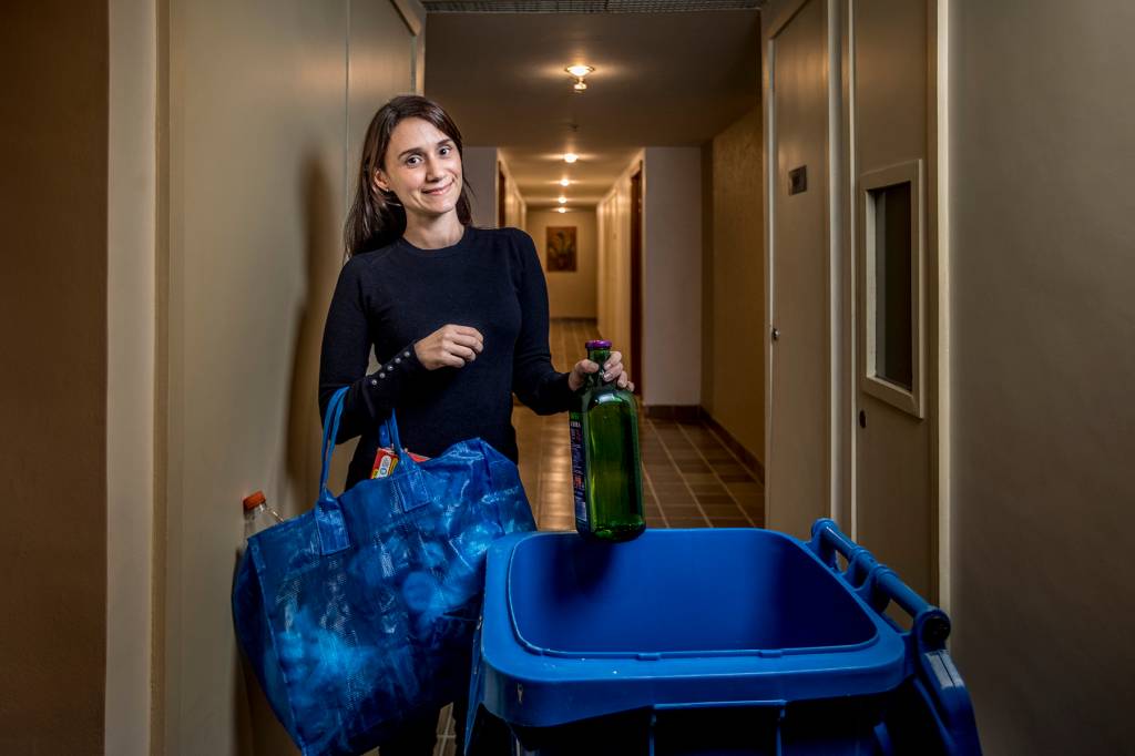 Lixo preocupa moradores do Rio, que não sabem como lidar com ele