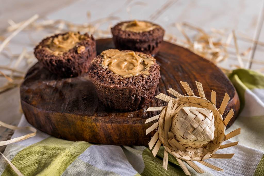 Bolodoamor; chocolate com paçoca Bolodoamor; chocolate com paçoca
