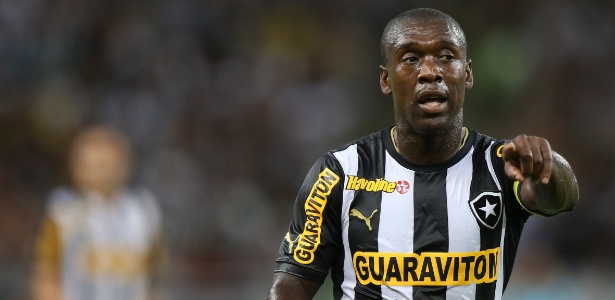 Seedorf pede R$ 4 milhões para participar de Dança dos Famosos