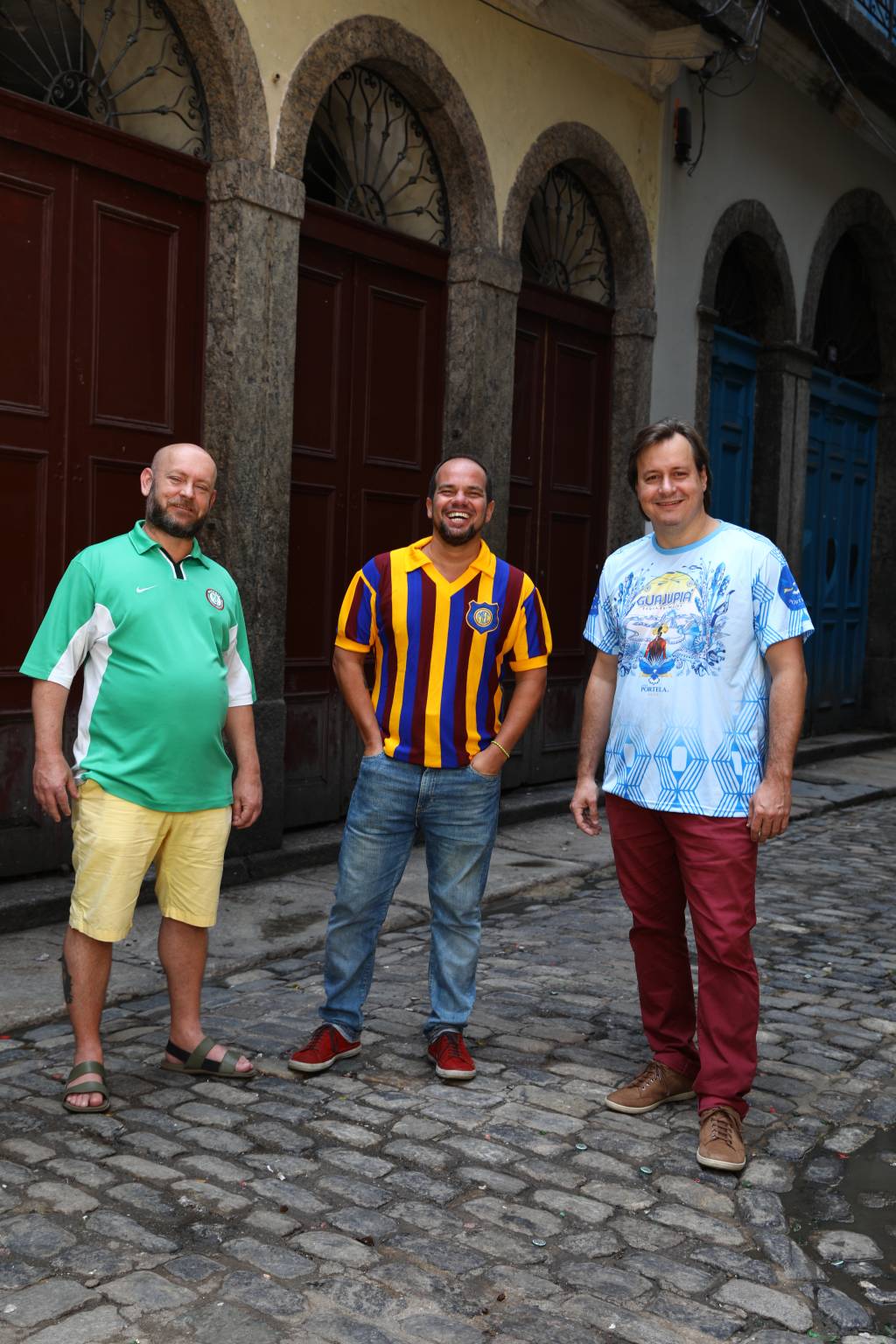 Escritores renovam a tradição da crônica carioca em livros recém-lançados