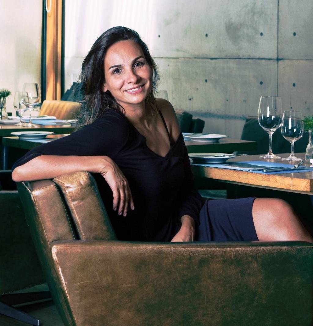 “Restaurantes vão ter de reconquistar clientes”, opina Cris Beltrão