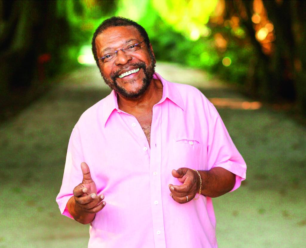 A música vive: fim de semana terá festival de pagode e maratona de lives