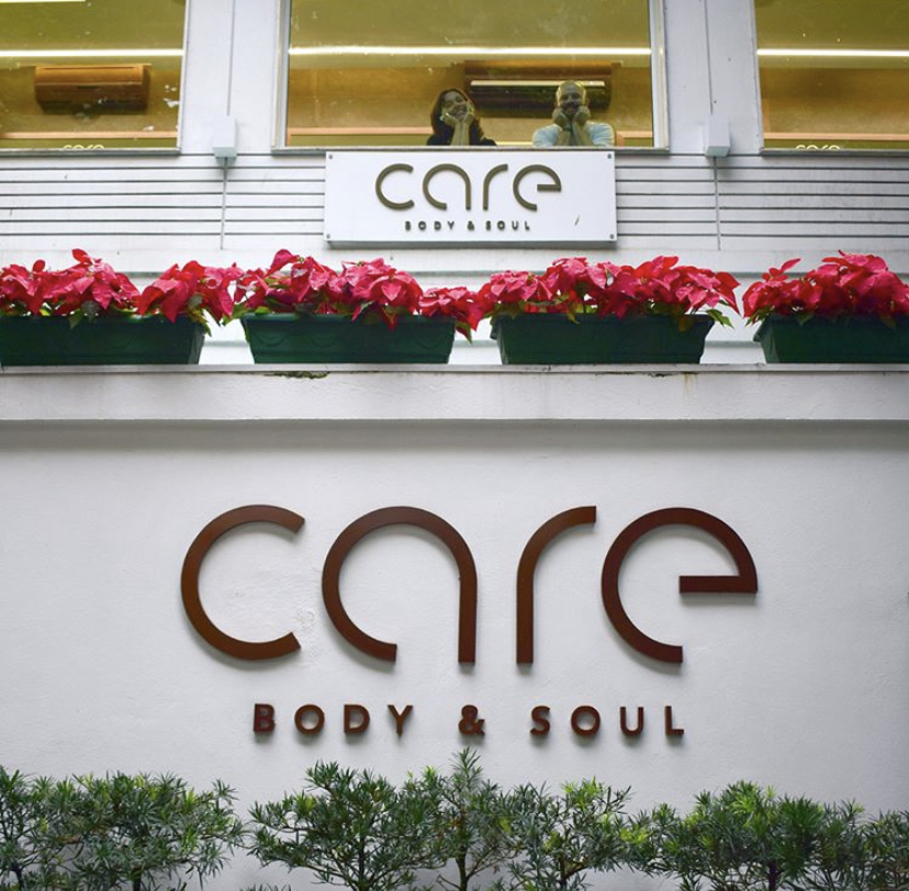 Coronavírus: salão de celebridades em Ipanema ignora decreto