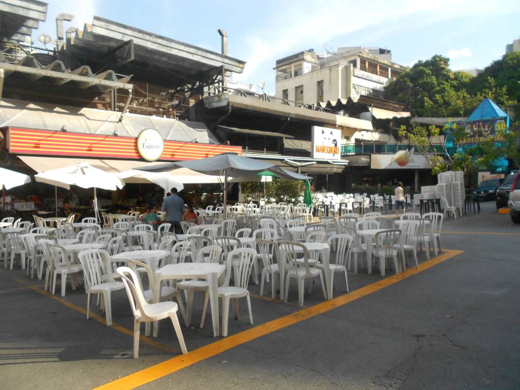 A novela da reforma da Cobal do Humaitá e do Leblon ganha novo capítulo