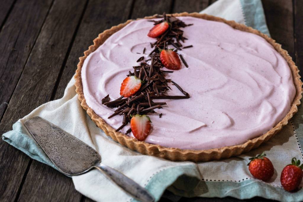 Confeitaria vegana promove festival do morango durante todo o setembro