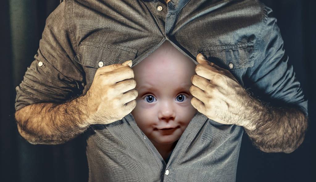 A lenda social do homem infantil