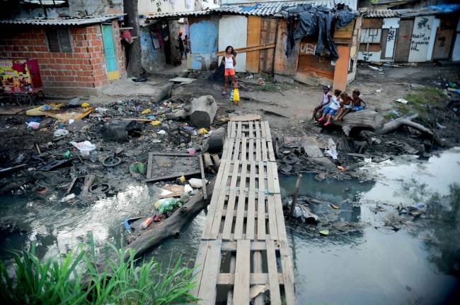 Moradores da Maré falam sobre as necessidades da comunidade