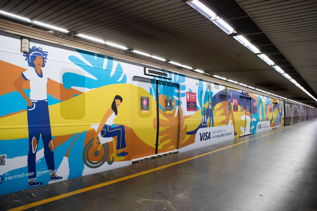Metrô do Rio convida artistas para sinalizar vagões femininos