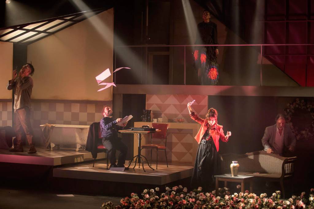 CCBB vai reabrir teatro com nova peça de Jô Bilac