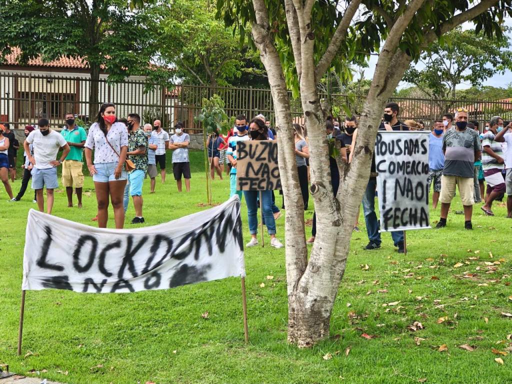 Coronavírus: turistas têm 72 horas para sair de Búzios; clima é tenso