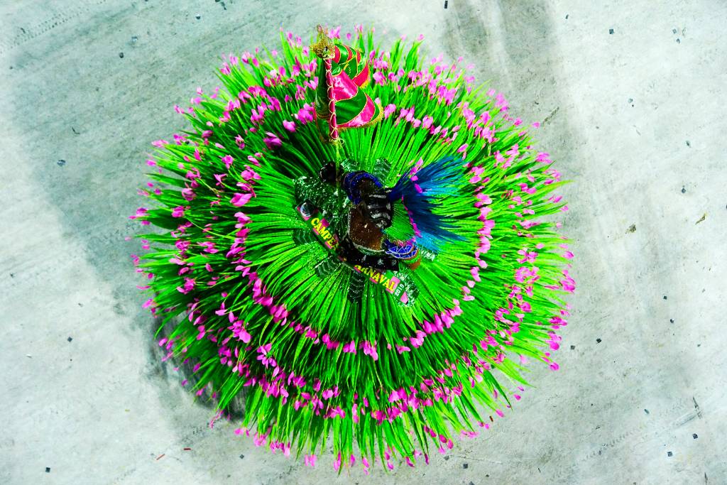 Martelo batido: Mangueira já tem samba enredo escolhido para o Carnaval 2022