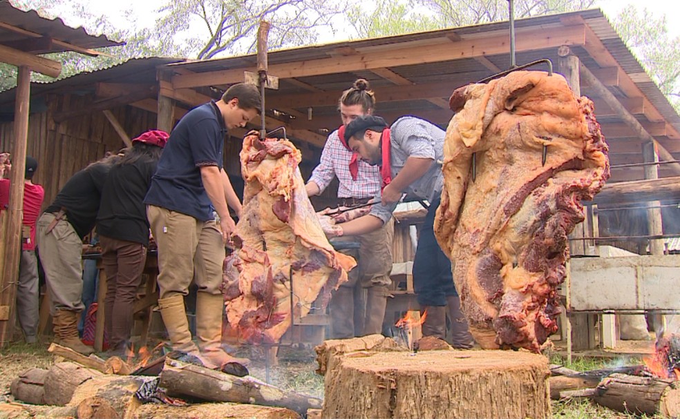 Churrasco & caipirinha: muito mais do que uma paixão