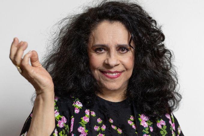 Por que filho de Gal Costa pede exumação do corpo da cantora, morta em 2022