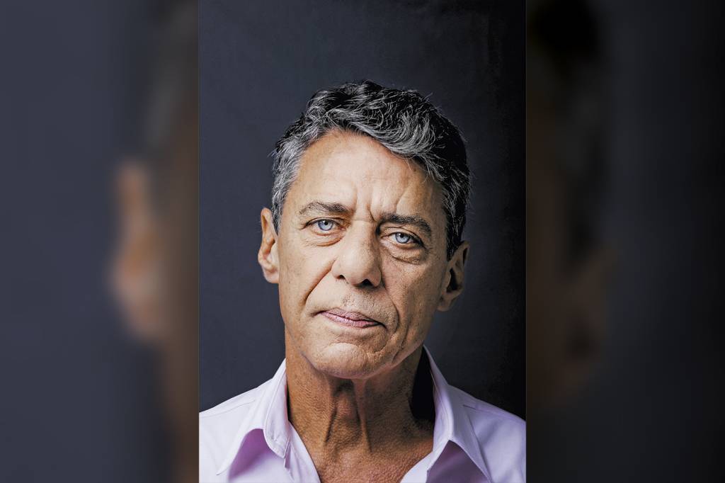 Em seu novo livro, Chico Buarque retrata um país polarizado