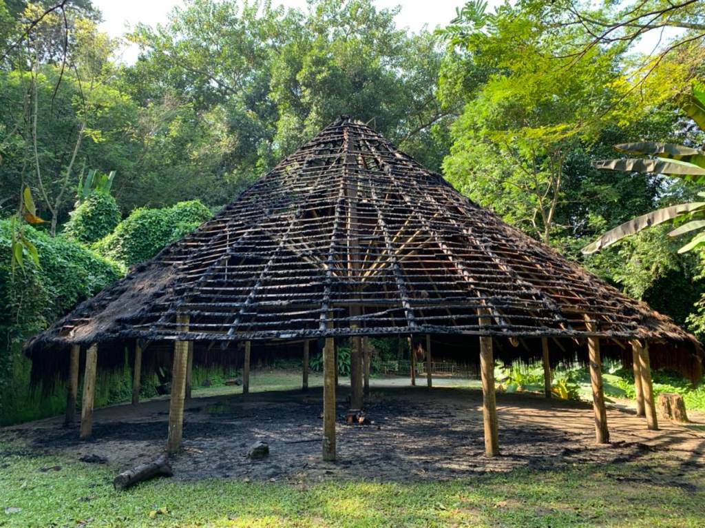 Polícia investiga se incêndio no Parque Lage foi um ato criminoso