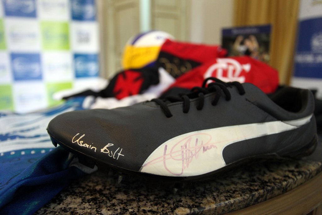 De Neymar a Usain Bolt: mais de 20 peças de ídolos do esporte integram leilão solidário