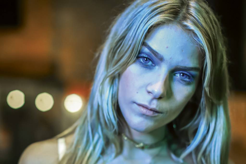 Isabella Santoni: musa teen brilha como ‘mulher de malandro’ em DOM