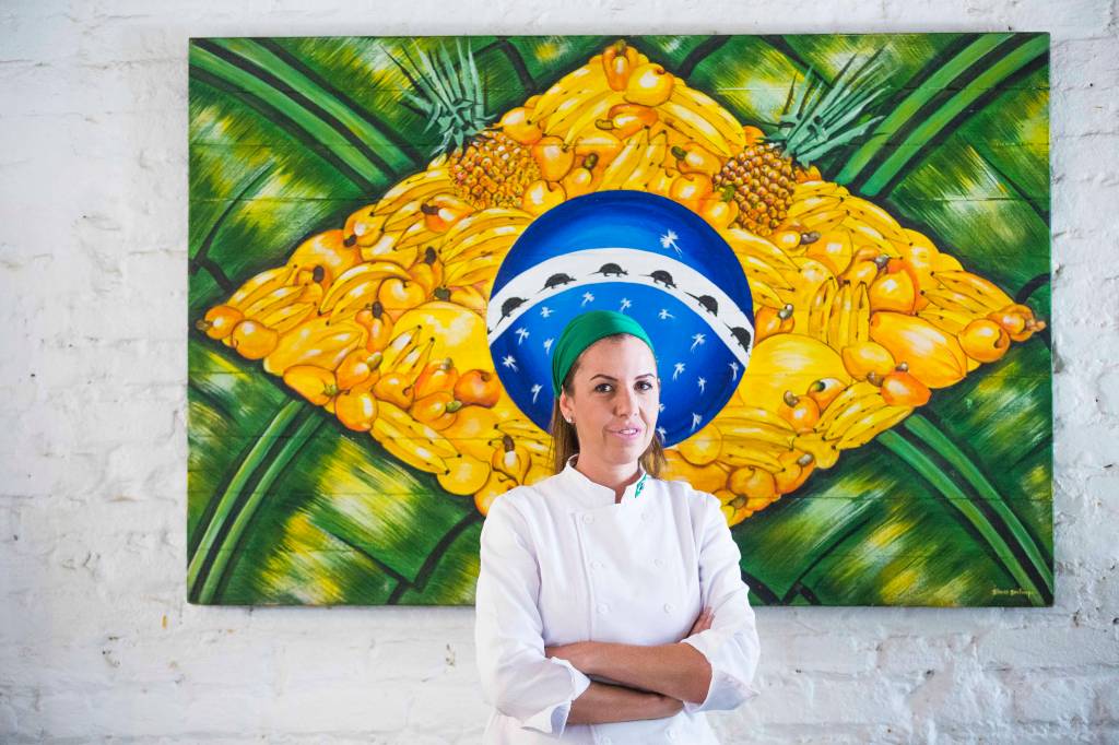 Rocinha ganha projeto de culinária 0800 comandado pela chef Morena Leite