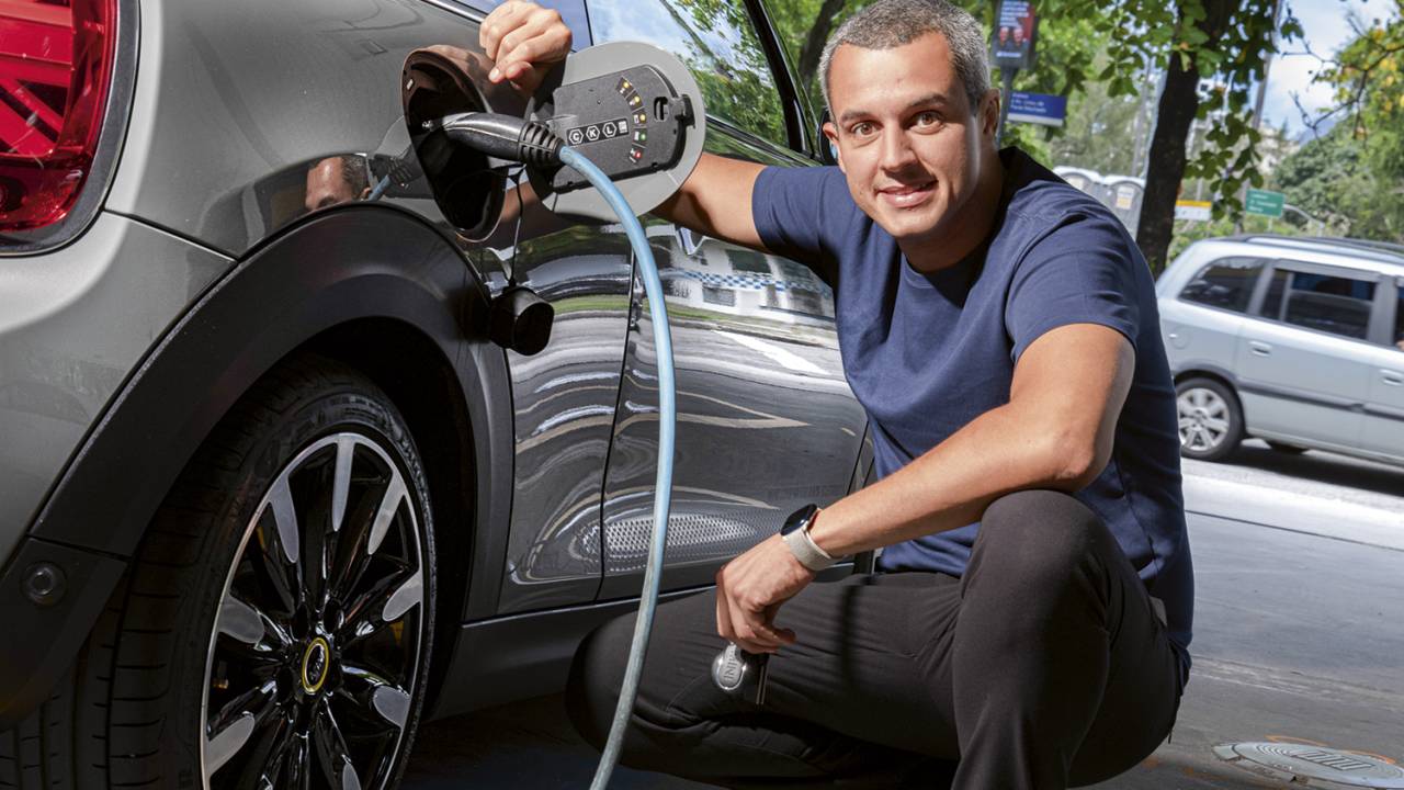 O chef Rafa Gomes: economia estimada em 1 000 reais por mês sem despesas com gasolina -