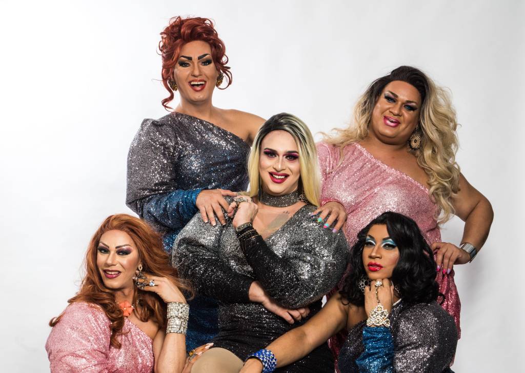 Teatro Rival retoma programação adiada pela pandemia