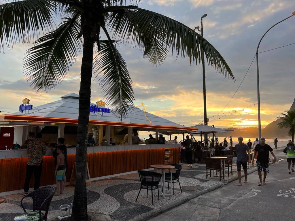 Mirante Rocinha “al mare”: o novo quiosque da orla de São Conrado