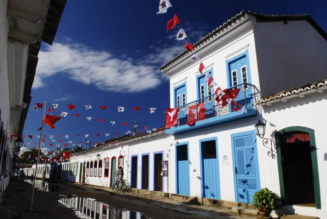 Paraty: a Casa Turquesa e os casarios históricos