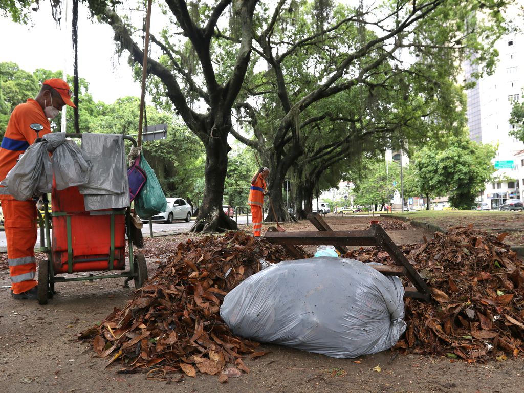 Acordo de trabalhadores com Comlurb põe fim à greve dos garis no Rio