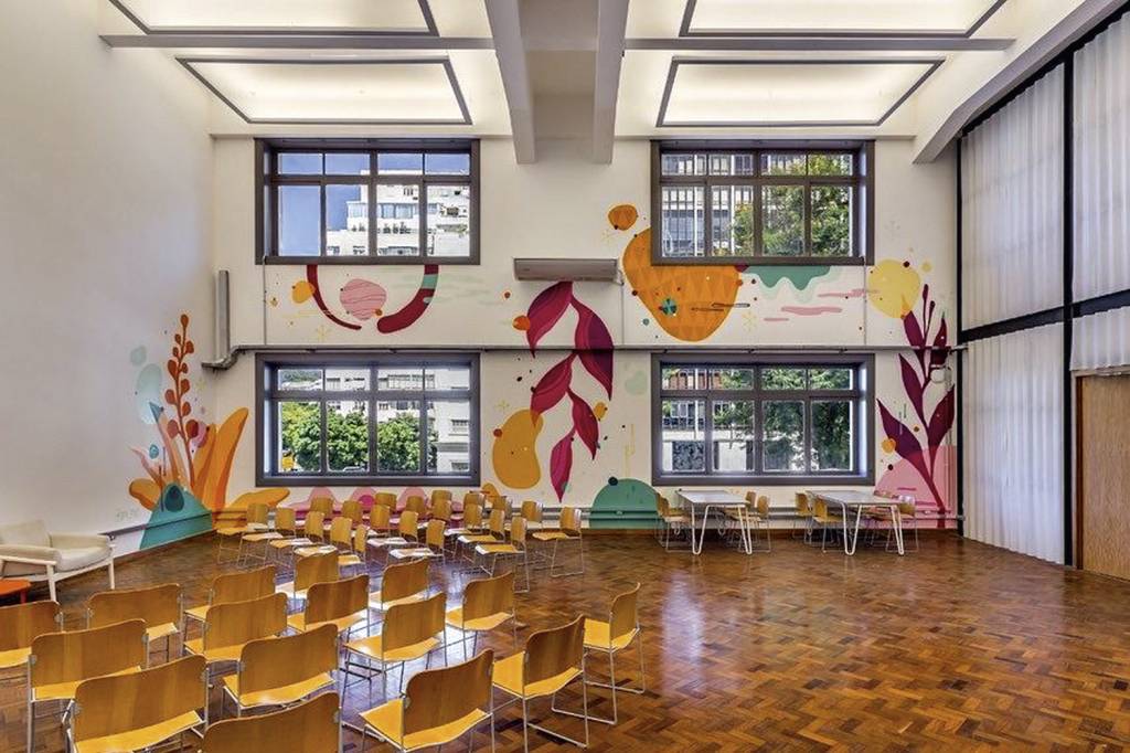 De casa nova, Istituto Europeo di Design ganha enorme mural grafitado