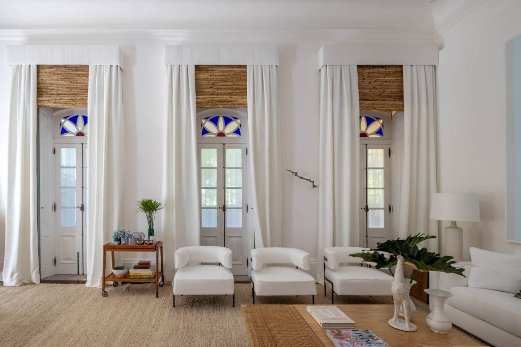 Dado-Castello-Branco-020-e1651583730416 (3) Sala Tempo, por Dado Castello Branco. Ambiente da CASACOR Rio de Janeiro 2022.