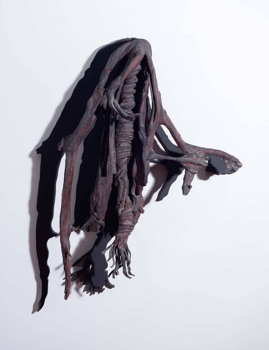 Exposição de Frans Krajcberg chega à Pinakotheke Cultural, em Botafogo