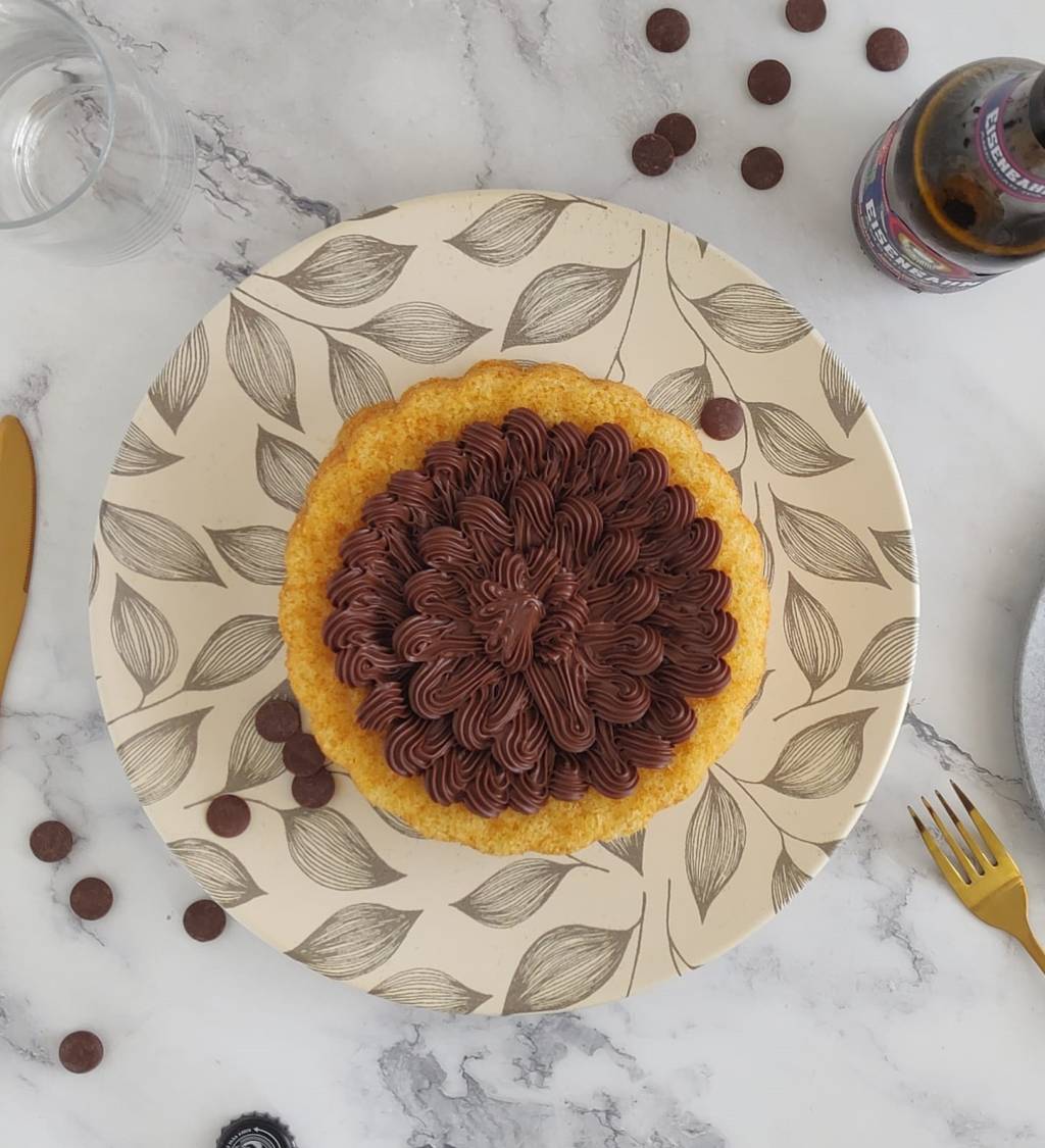 Bolo de Cerveja – Diva Confeitaria Festiva e Afetiva – Crédito Divulgação Diva: confeiteira faz bolo especial com lúpulo na massa