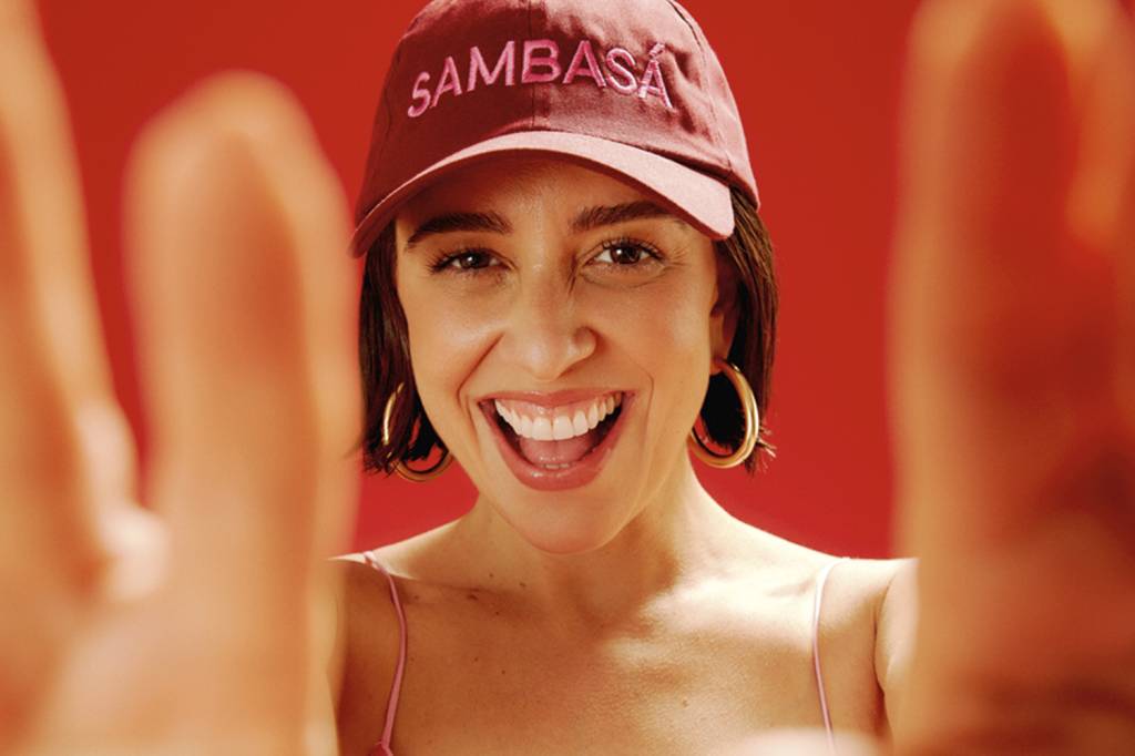 Roberta Sá no Al Farabi e mais programas gratuitos do fim de semana