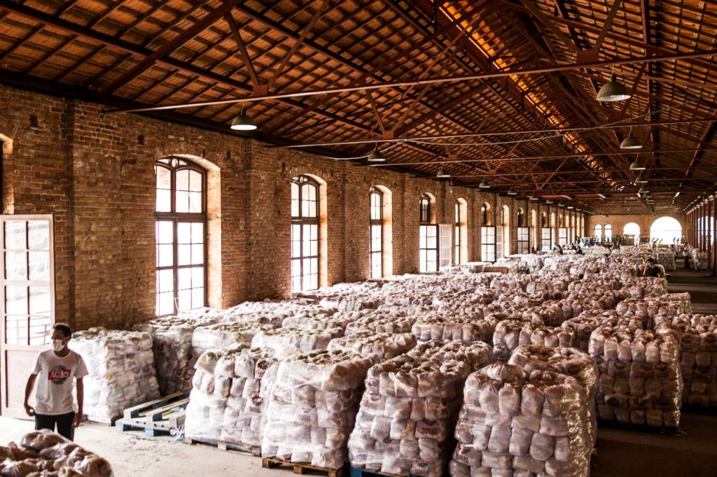 Instituições cariocas reforçam campanhas contra a fome para o Natal