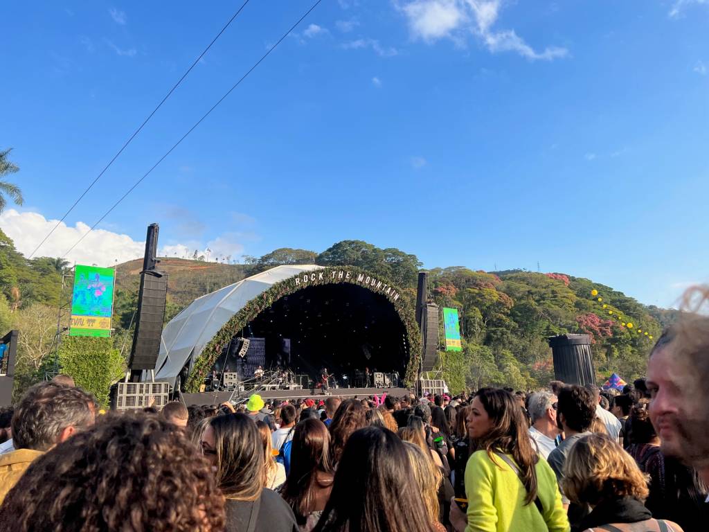 Rock the Mountain, embarque nessa nave