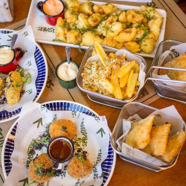 Sebastian: petiscos do chef Thomas Troisgros Sebastian: petiscos do chef Thomas Troisgros