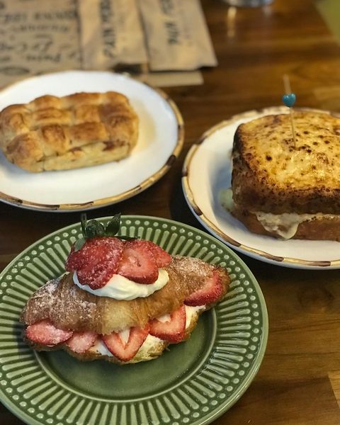 Pain Perdu, croque madame, croissant e outras delícias