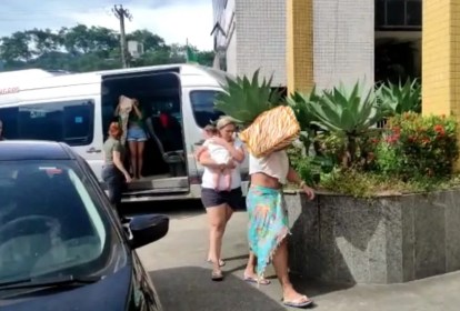 Cinco pessoas foram presas pelo crime de estelionato e organização criminosa em Mangaratiba, na Costa Verde