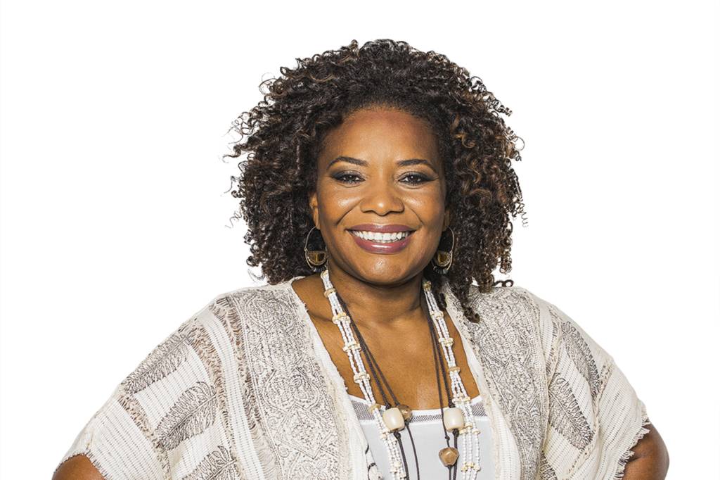 Ministra Margareth Menezes se une ao grupo Awurê na Fundição Progresso