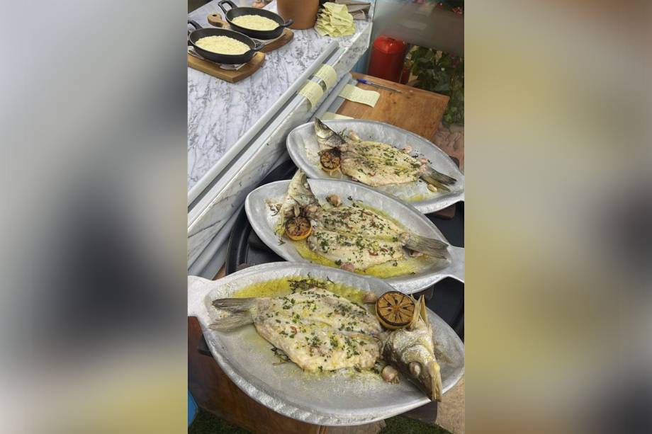 Da Marino: peixes escolhidos no gelo são grelhados no tempero da casa