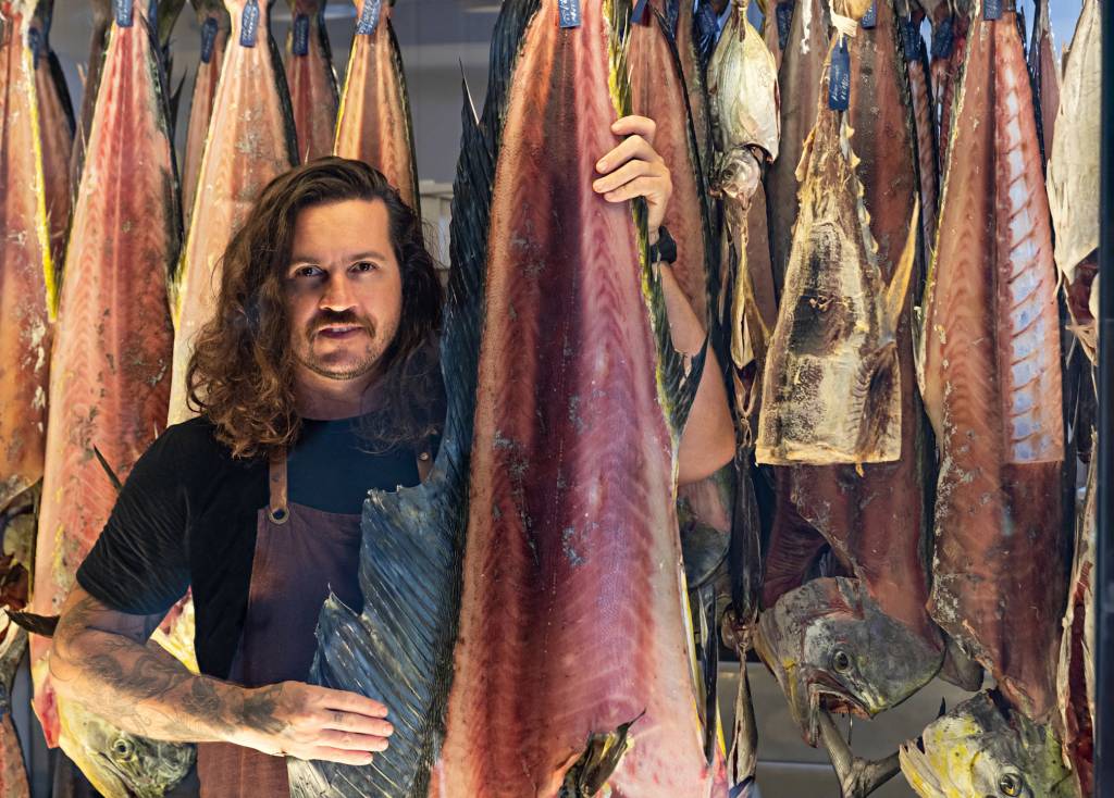 Gerônimo Athuel recebe Thomas Troisgros para jantar a quatro mãos no Ocyá