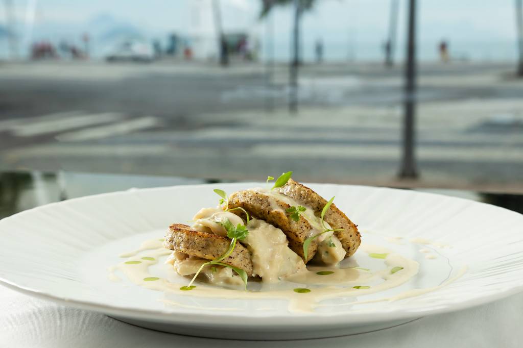 Foto 2 lasanha de bacalhau Miramar Alloro: lasanha de polenta com bacalhau à Vicentina