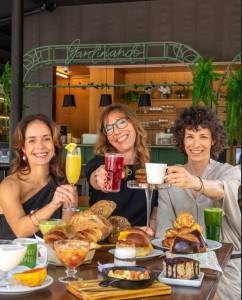 Empório Jardim lança nova operação de café da manhã na casa Firjan