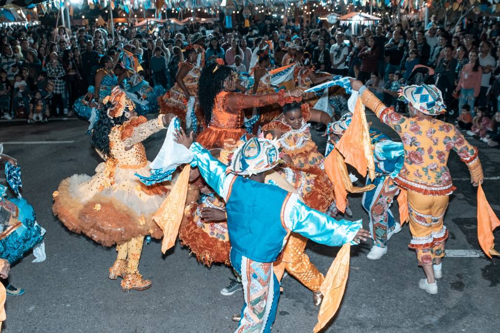 Olha a festa junina! É verdade! Mês começa com arraiás em diversos bairros