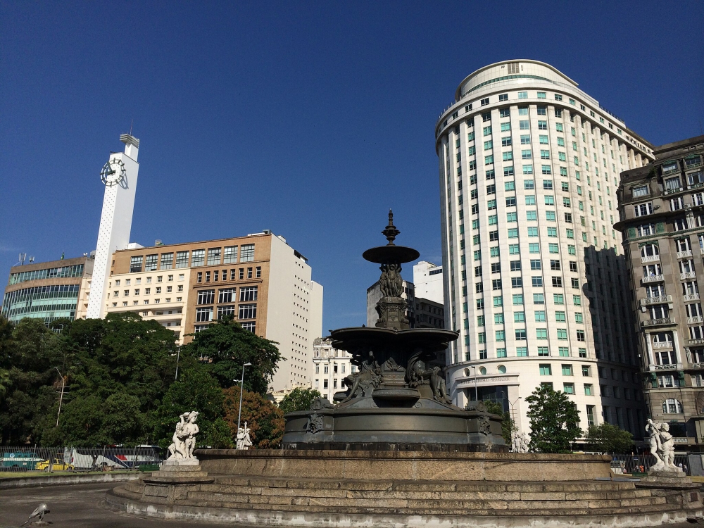 Por que a transferência da Câmara de Vereadores está demorando tanto