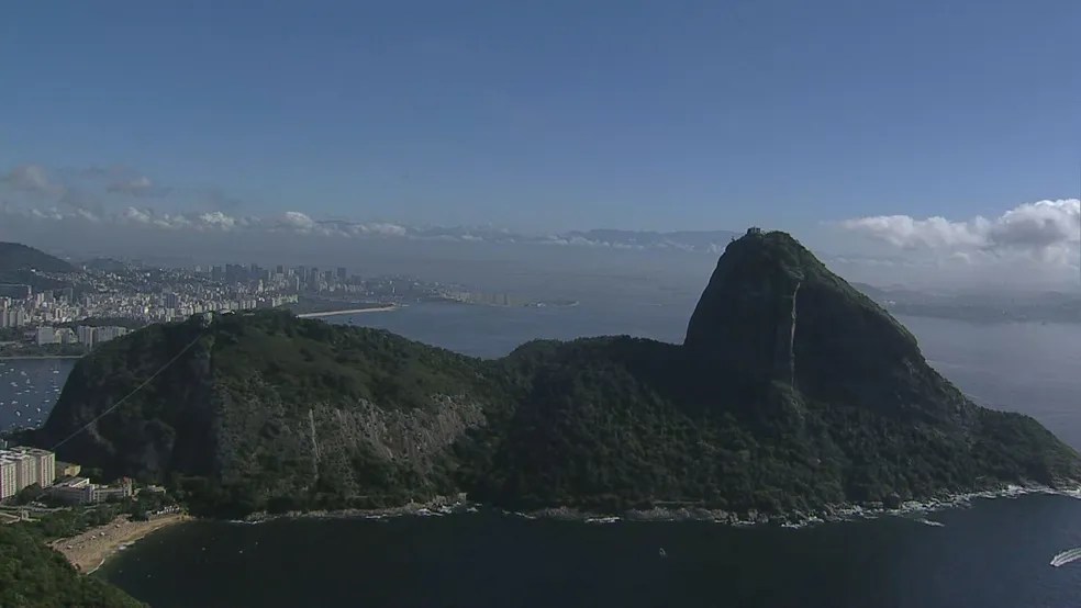 Em nova vistoria, Geo-Rio nega riscos em obra de tirolesa do Pão de Açúcar
