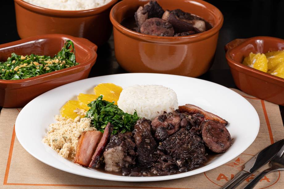 Al Farabi: feijoada é servida às sextas e sábados